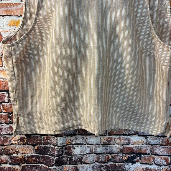 Madewell Refined Linen Top with Open back in rust and white stripe Size 12 - Picture 7 of 15